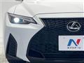 2022 Lexus IS