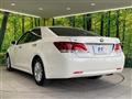 2013 Toyota Crown Hybrid