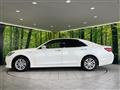 2013 Toyota Crown Hybrid