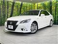 2013 Toyota Crown Hybrid