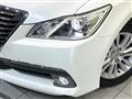 2013 Toyota Crown Hybrid