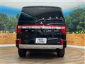 2019 Mitsubishi Delica D5