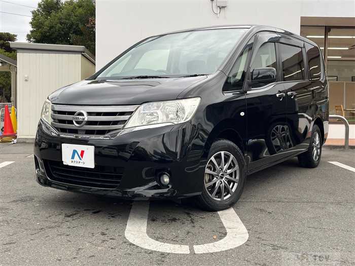 2013 Nissan Serena