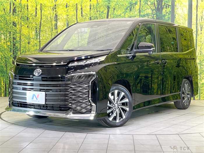 2023 Toyota Voxy