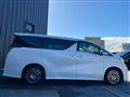 2015 Toyota Vellfire