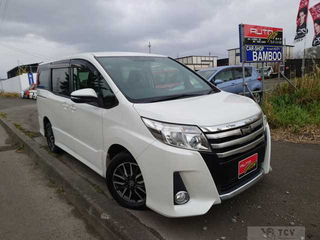 2015 Toyota Noah