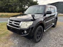 2012 Mitsubishi Pajero