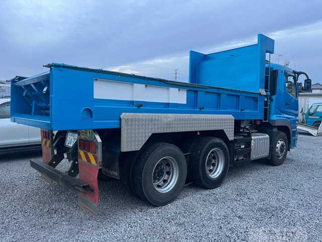 2020 Mitsubishi Mitsubishi Others