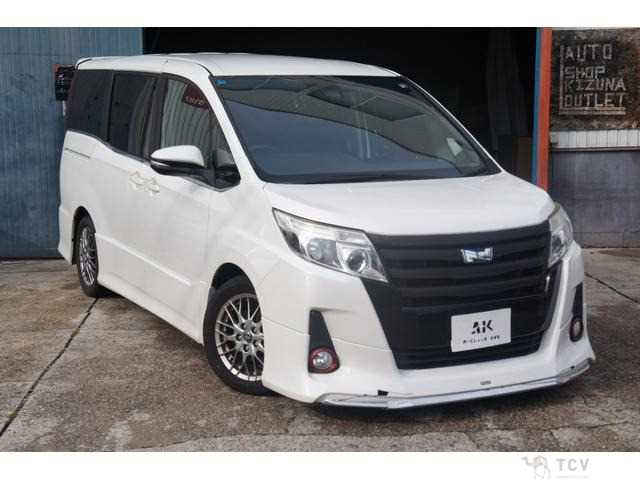 2016 Toyota Noah