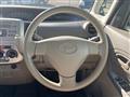 2011 Daihatsu Tanto