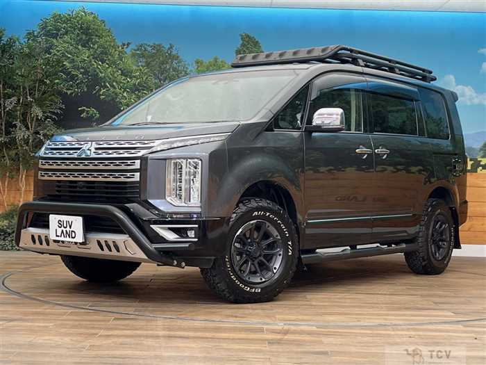 2019 Mitsubishi Delica D5