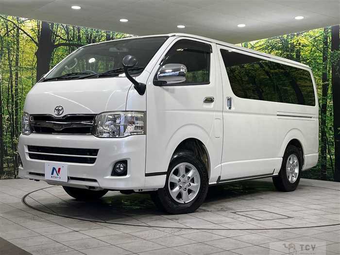 2011 Toyota Hiace Van