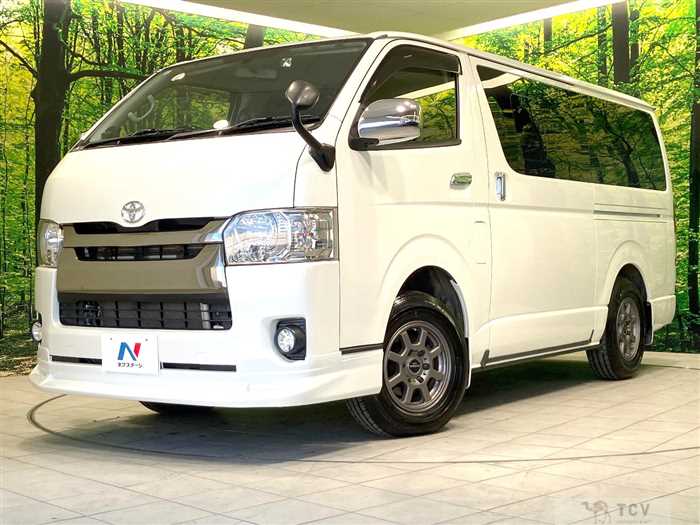 2015 Toyota Regiusace Van