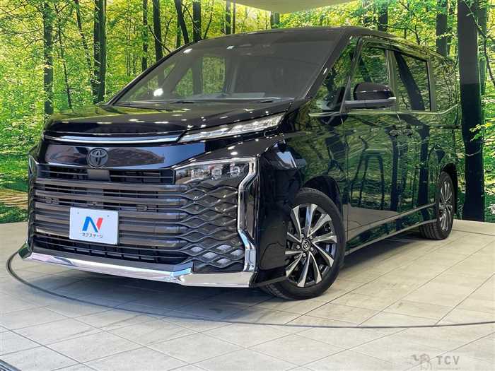 2023 Toyota Voxy