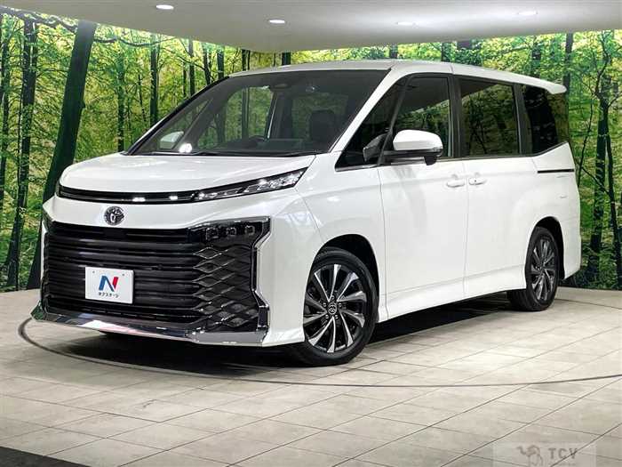 2023 Toyota Voxy