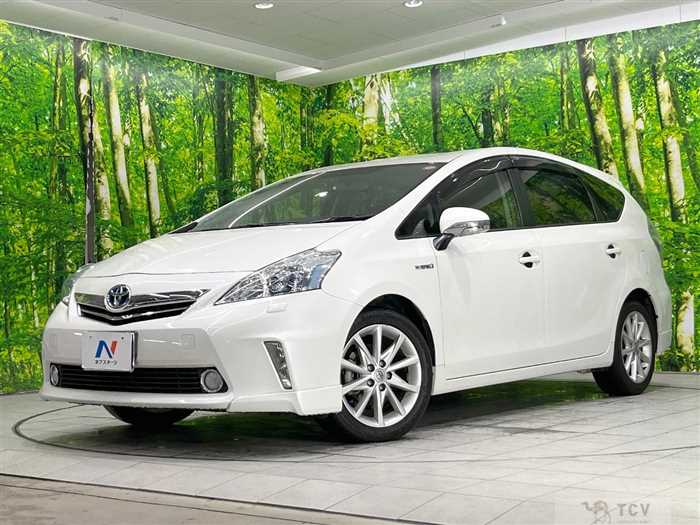 2012 Toyota PRIUS α