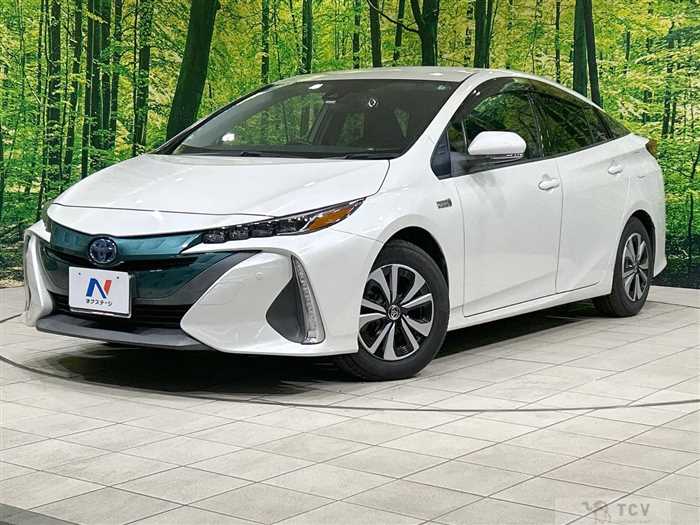 2017 Toyota Prius PHV