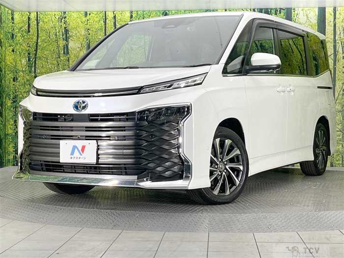 2023 Toyota Voxy