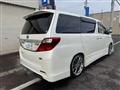 2012 Toyota Alphard Hybrid