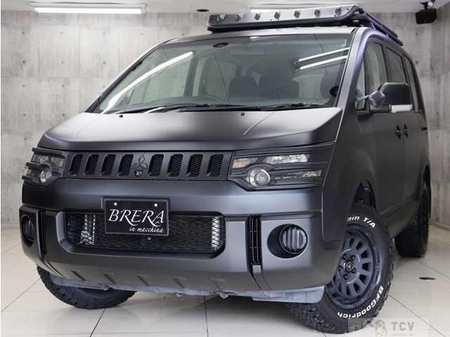 2012 Mitsubishi Delica D5