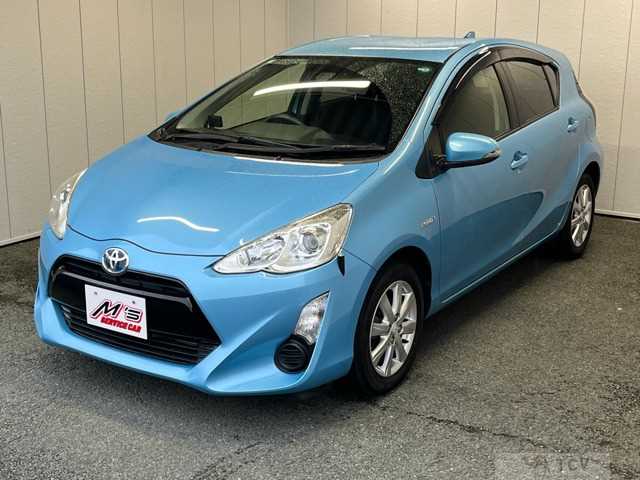 2016 Toyota AQUA