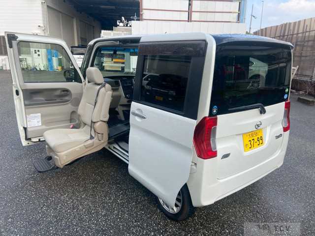 2015 Daihatsu Tanto