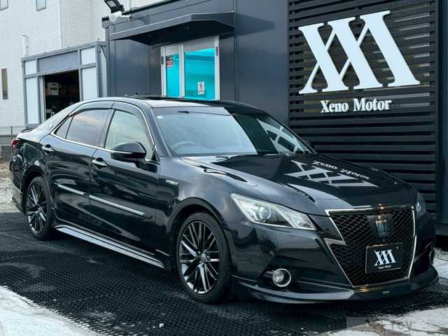 2014 Toyota Crown Athlete Series