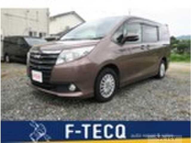 2015 Toyota Noah