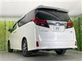 2017 Toyota Alphard Hybrid