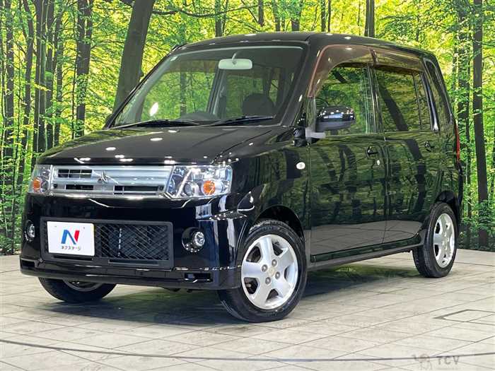 2009 Mitsubishi Toppo