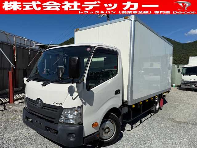 2017 Toyota Dyna Truck