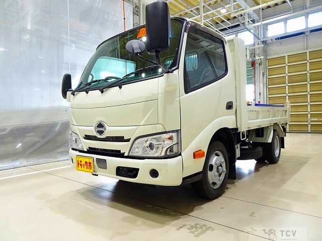 2024 Hino Dutro