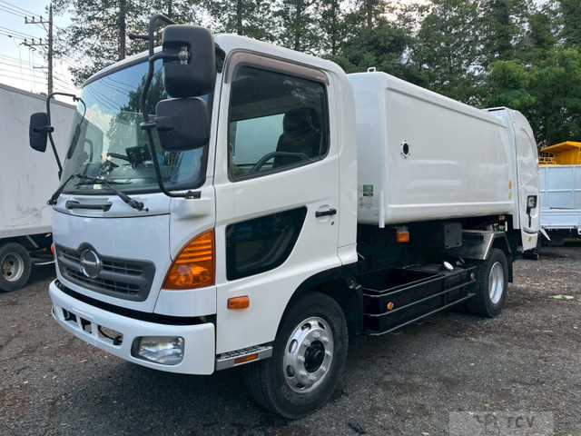 2010 Hino Hino Others