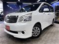 2011 Toyota Noah