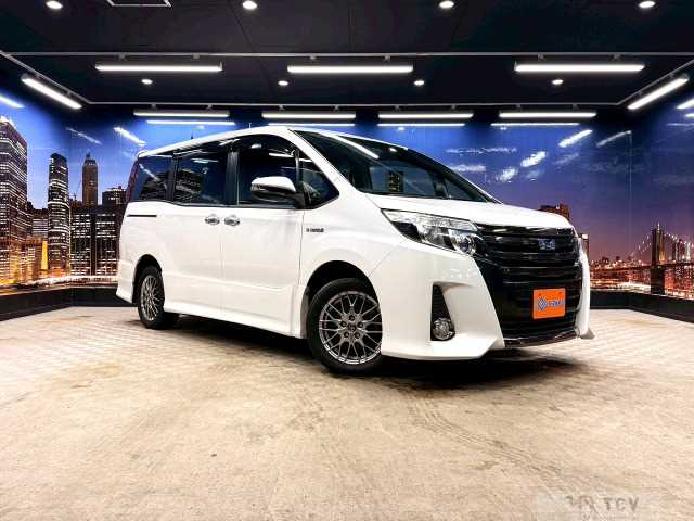 2016 Toyota Noah