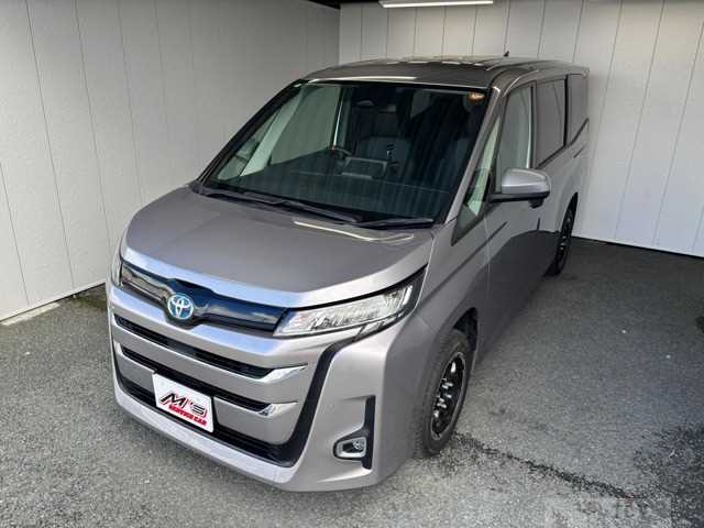 2022 Toyota Noah