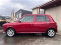 2004 Daihatsu Miragino