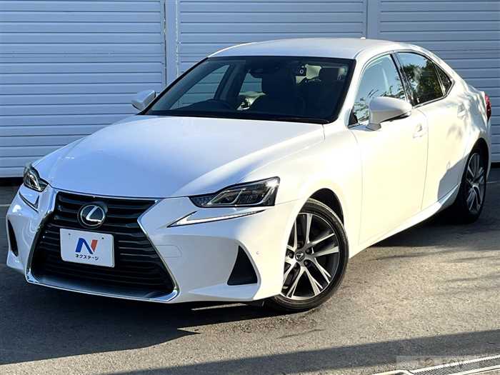 2017 Lexus IS