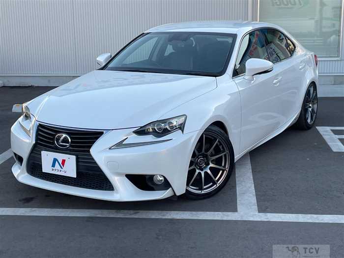 2013 Lexus IS