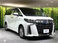 2019 Toyota Alphard Hybrid