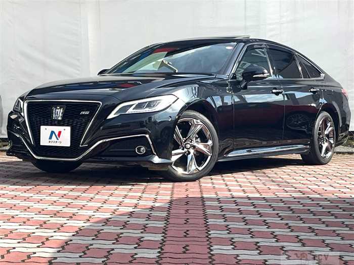 2020 Toyota Crown Hybrid