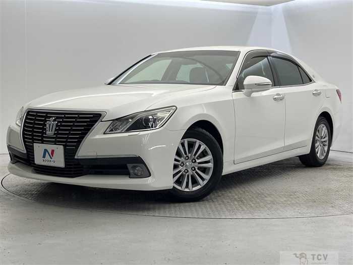 2013 Toyota Crown