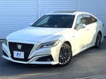 2019 Toyota Crown Hybrid