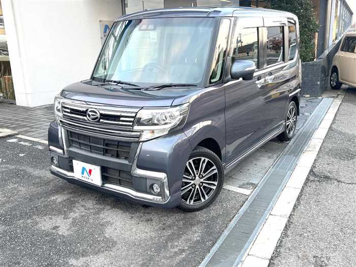 2017 Daihatsu Tanto