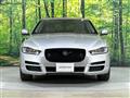 2019 Jaguar XE
