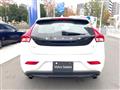 2018 Volvo V40