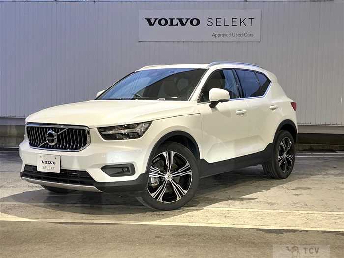 2021 Volvo XC40