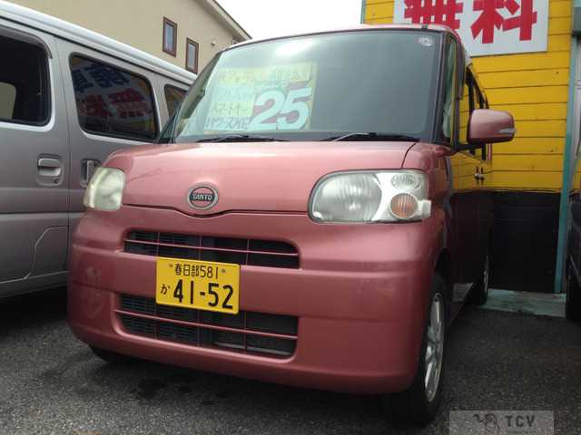 2010 Daihatsu Tanto
