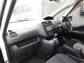 2011 Nissan Serena