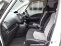 2011 Nissan Serena